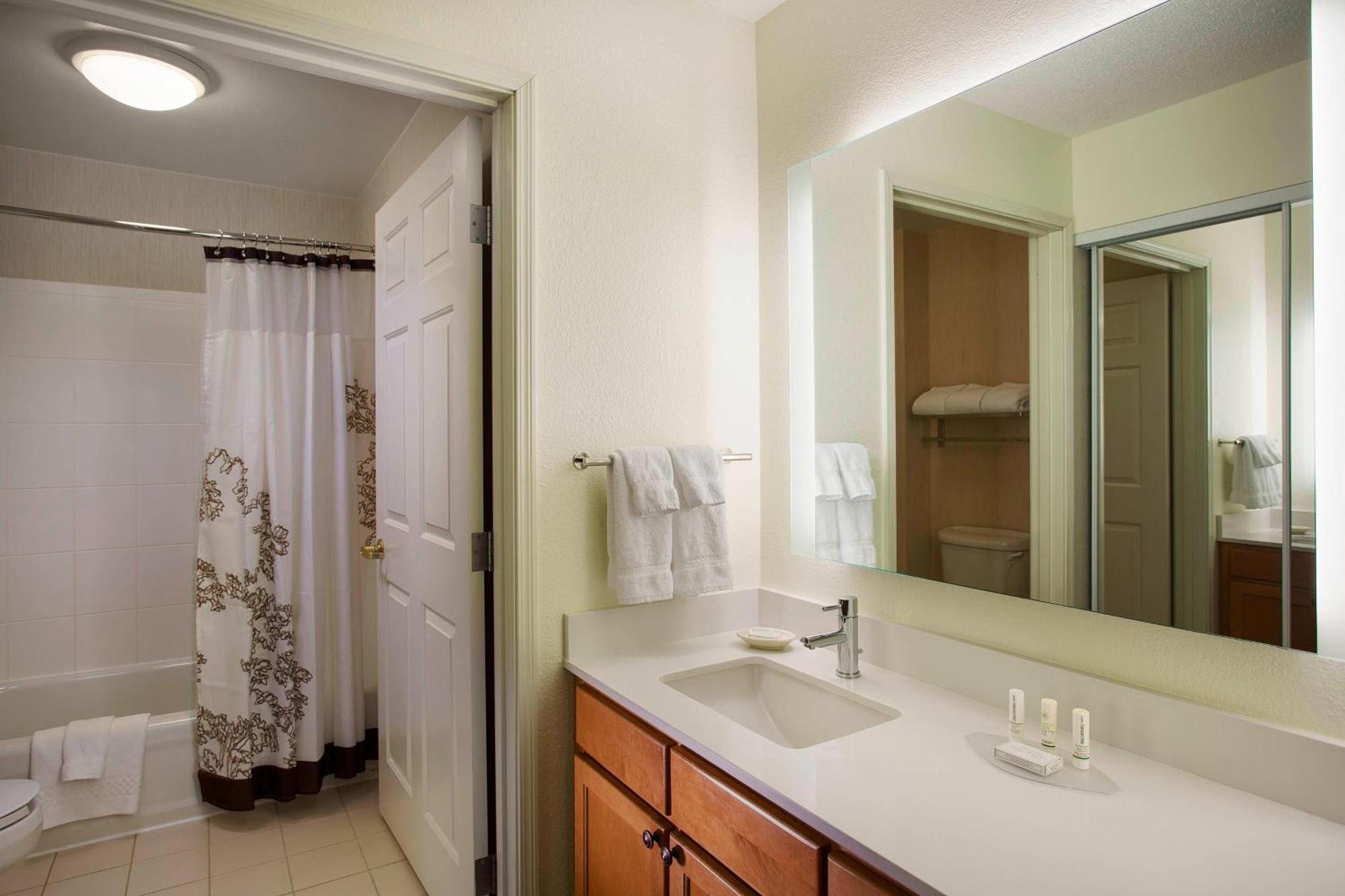 Residence Inn By Marriott Detroit / Novi Buitenkant foto